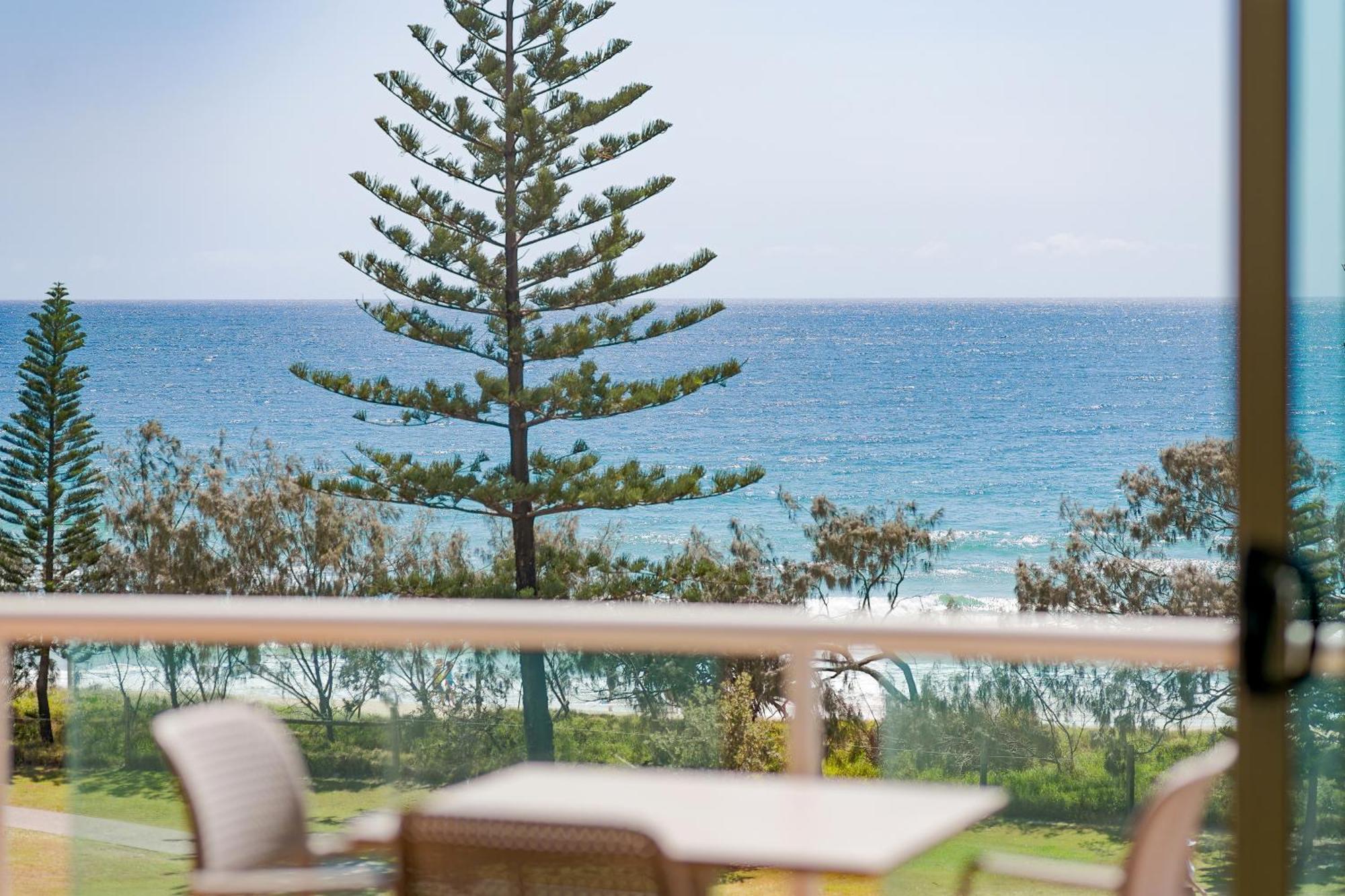 Alex Seaside Resort Alexandra Headland Εξωτερικό φωτογραφία
